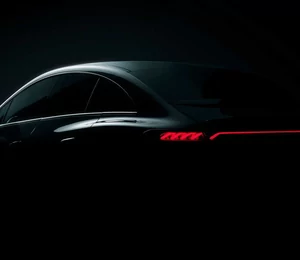 Mercedes tease sa future berline électrique EQE